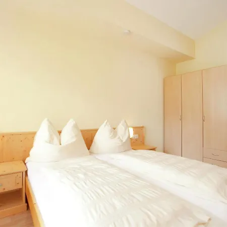 Lovely Chalet In With Private Garden * מאיירהופן