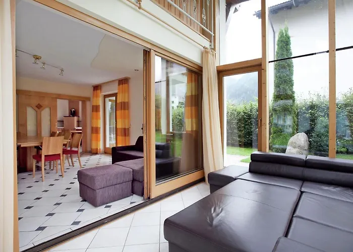 Lovely Chalet In With Private Garden Tatil Evi