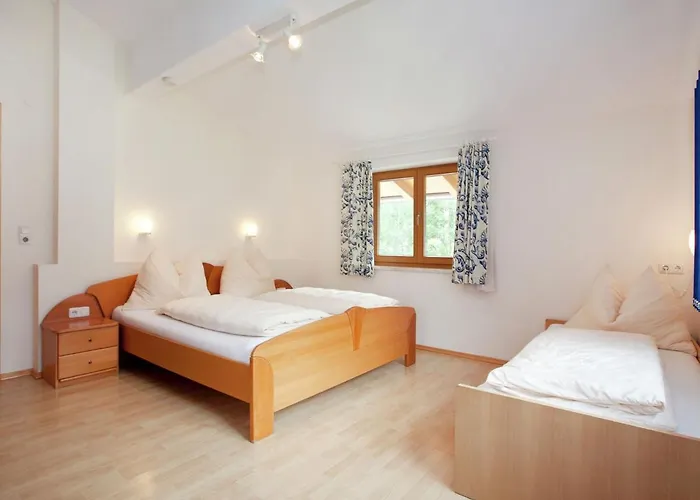 Casa vacanze Lovely Chalet In With Private Garden *