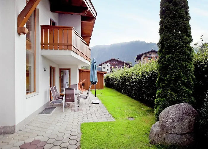 Lovely Chalet In With Private Garden Tatil Evi