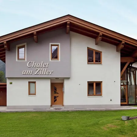 Lovely Chalet In With Private Garden Feriehus Mayrhofen