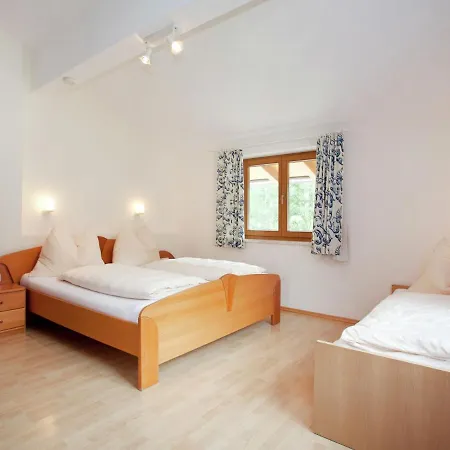 Feriehus Lovely Chalet In With Private Garden *